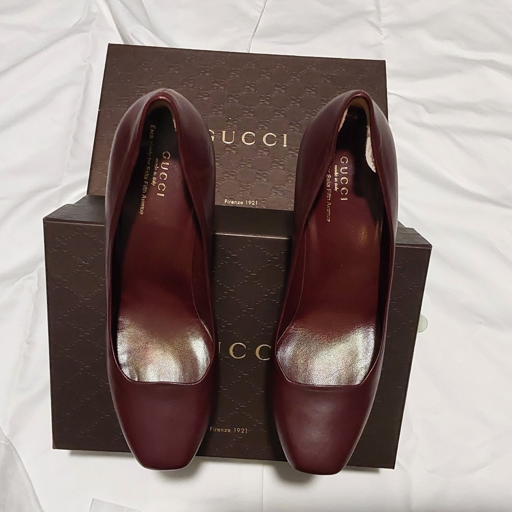 Gucci Burgundy Leather Heels Classic Pumps